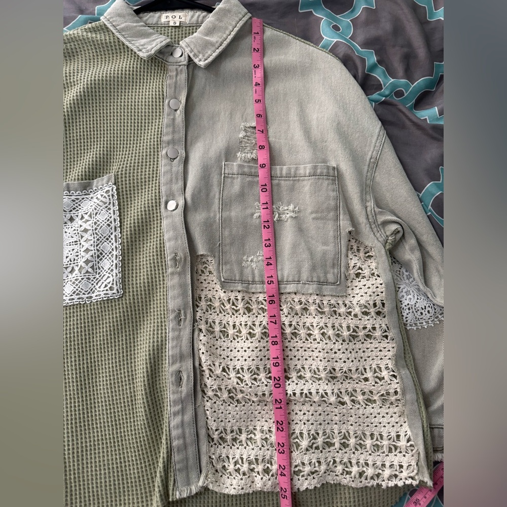 NWOT❤️Three Bird Nest❤️ Way Home Patch Detail Shacket Size Small - Picture 14 of 17